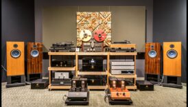 Soundscapes and Melodies Ένας κινητήρια δύναμη δώρου για τον ακουστικόφιλο 3 Soundscapes and Melodies: Musician's Gifts for the Audiophile